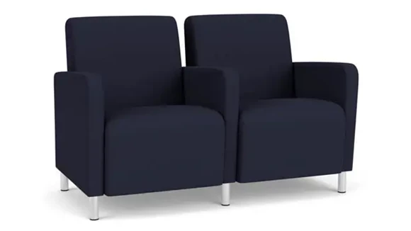 2 Seats with Center Arm
