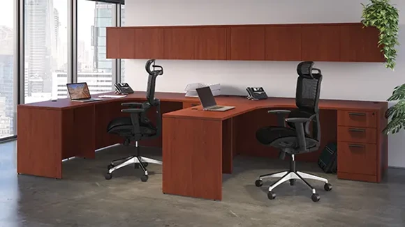 Workstation 71in W x 142in D with 1 Pedestal and Hutch
