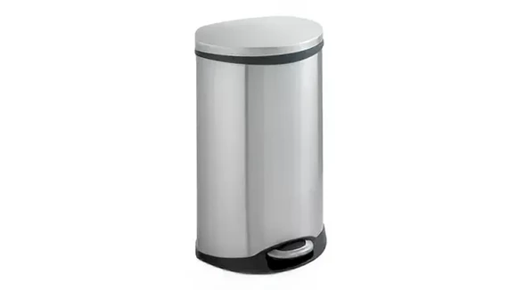 Trash Can 18in W x 14in D x 27in H with Step