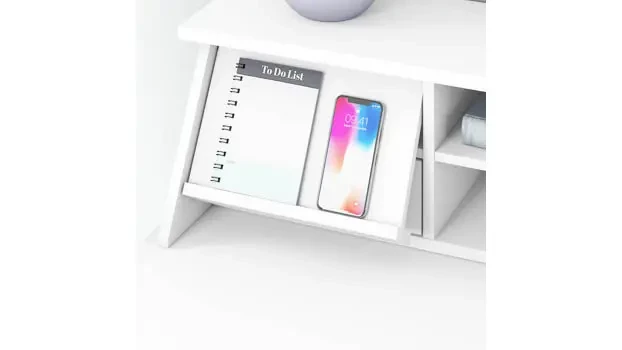 Pull-Out Accessory Shelf Detail