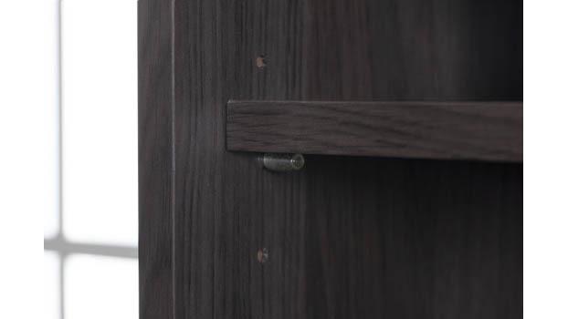 Shelf Detail