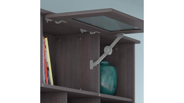 Hutch Detail
