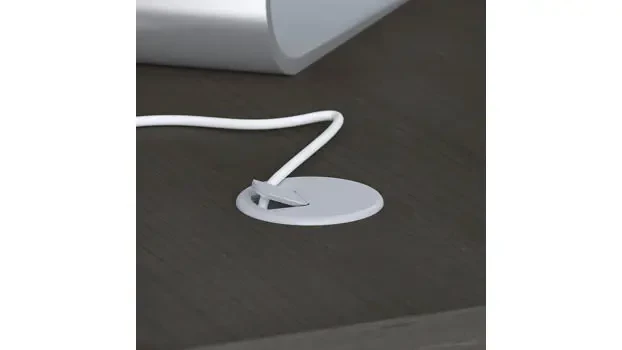 Wire Management Detail