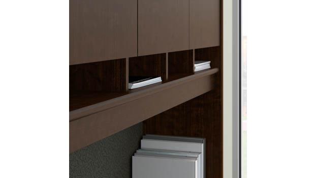Hutch Detail