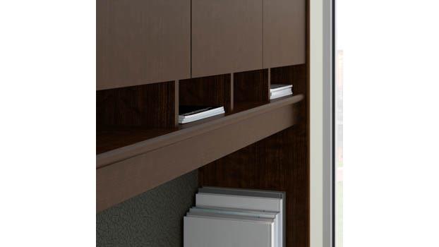Hutch Detail