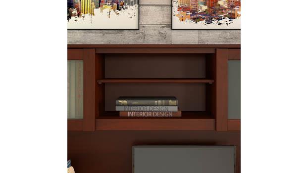 Hutch Detail