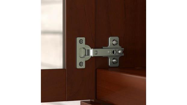 Hutch Detail