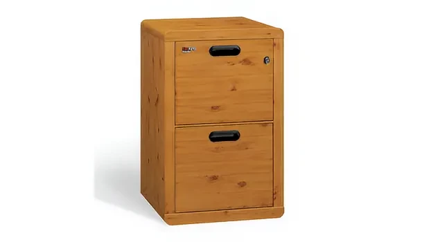 Knotty Pine