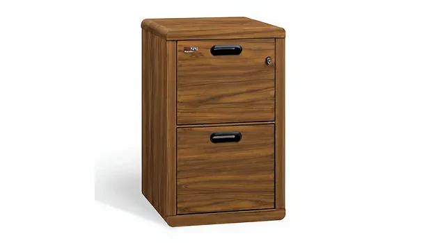 Light Chestnut