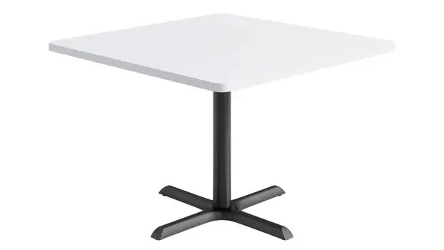 Black base / Designer White top