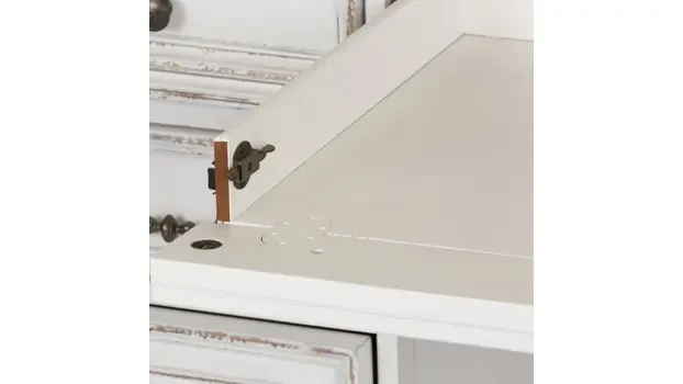 Flip-down Keyboard Tray Detail