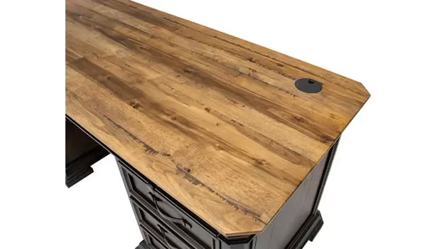 Wire Management Detail