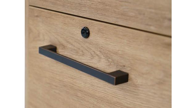 Hardware Detail