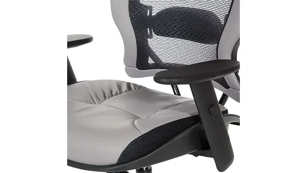 Stratus - Seat Detail