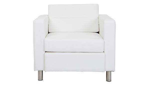 Dillon Snow - Front View