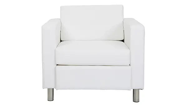 Dillon Snow - Front View