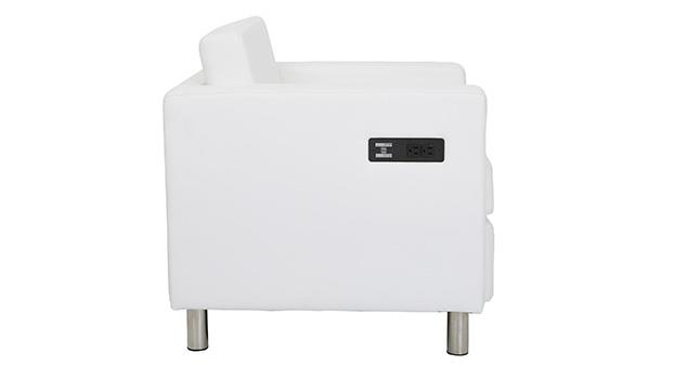 Dillon Snow - Side View