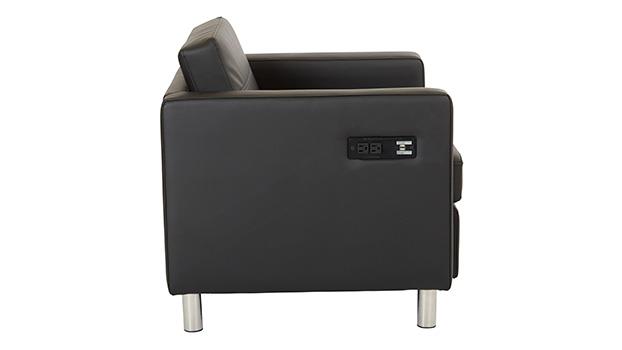 Dillon Black - Side View