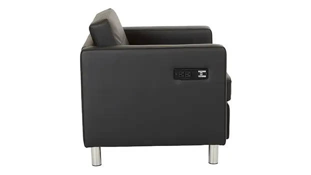 Dillon Black - Side View