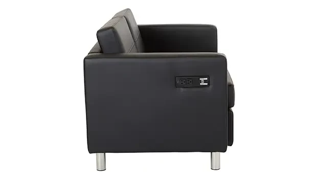 Dillon Black - Side View