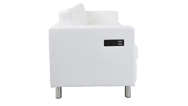 Dillon Snow - Side View