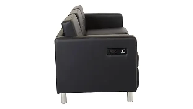 Dillon Black - Side View