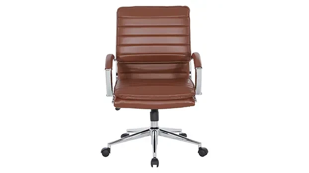 Saddle - Front View with Armsleeves