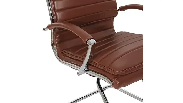 Saddle - Arm and Seat Detail