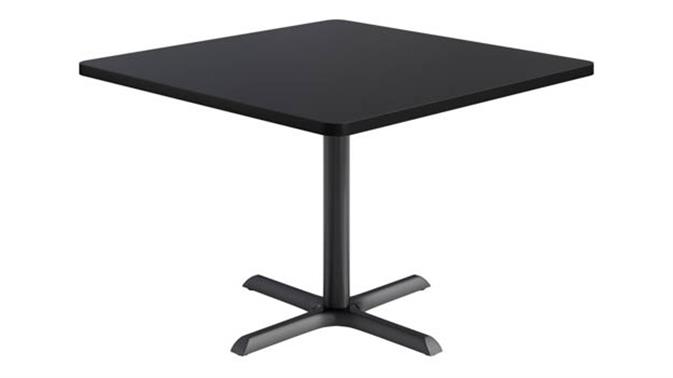 Black base / Black top
