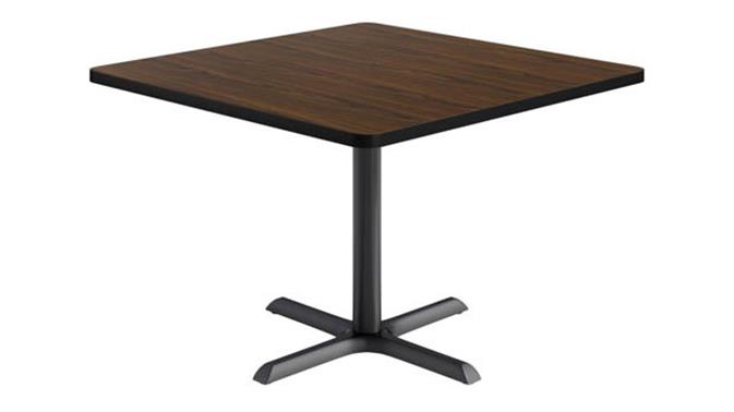 Black base / Walnut top