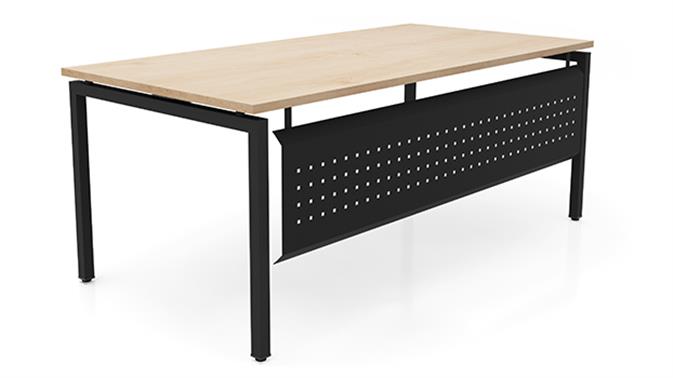 Maple / Black